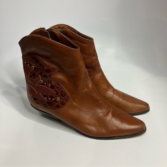 Vintage leather boots size 6.5 - Picture 1 of 7